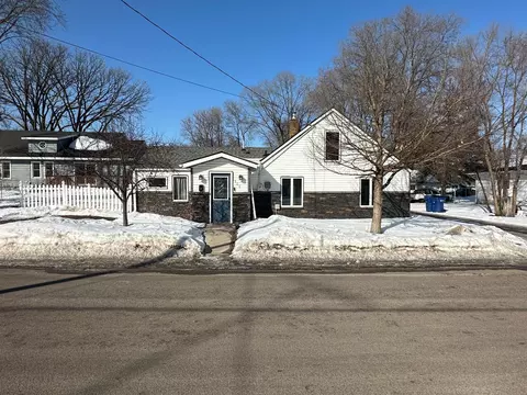 511 3rd St NE, Saint Cloud, MN 56304