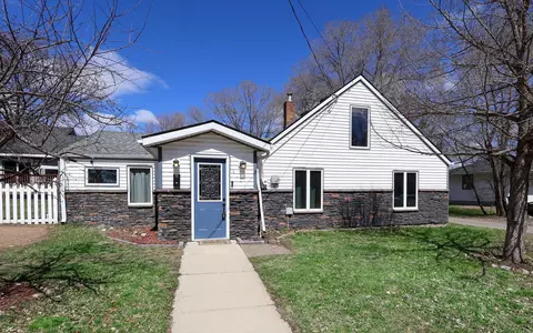Exterior - 511 3rd St NE, Saint Cloud, MN 56304 photo 2 of 5