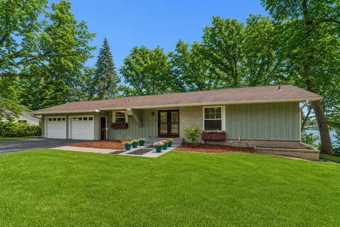 13100 Island View Dr NW, Elk River, MN 55330