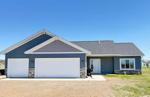 8594 Dolphin Rd, Princeton, MN 55371