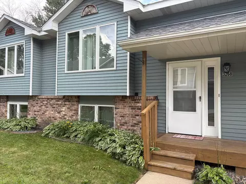 3268 Edgerton St, Vadnais Heights, MN 55127