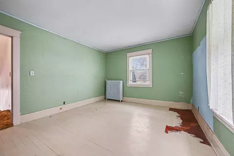 Bedroom - 609 Forest St, Kenyon, MN 55946 photo 2 of 6
