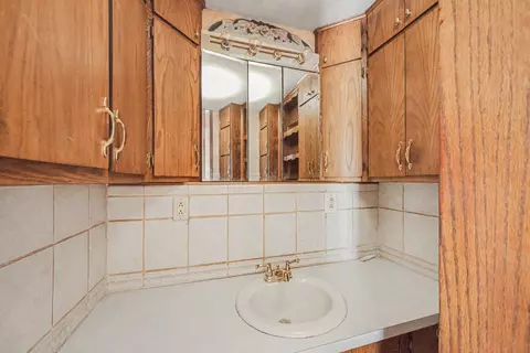 Bath - 401 2nd St E, Wanamingo, MN 55983 photo 1 of 2