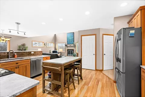 Kitchen - 5224 Falcon Dr, Hermantown, MN 55811 photo 2 of 5