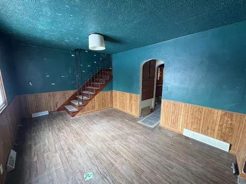 Living - 109 E 9th St, Morris, MN 56267 photo 2 of 3