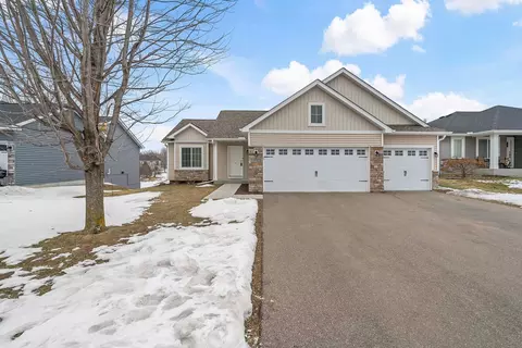 154 Hawaii St SE, Lonsdale, MN 55046