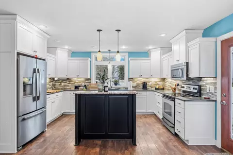 Kitchen - 37485 155th Ave, Eagle Bend, MN 56446 photo 1 of 3