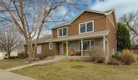 4541 Savannah Dr NW, Rochester, MN 55901