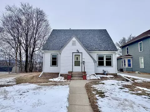 430 Harrison St, Red Wing, MN 55066