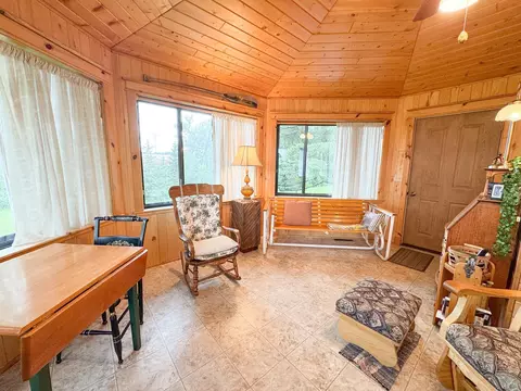 702 E Beech Ave, Fergus Falls, MN 56537 photo 4
