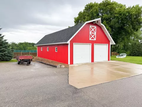 702 E Beech Ave, Fergus Falls, MN 56537 photo 35