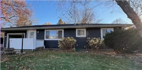 2002 Diffley Rd, Eagan, MN 55122