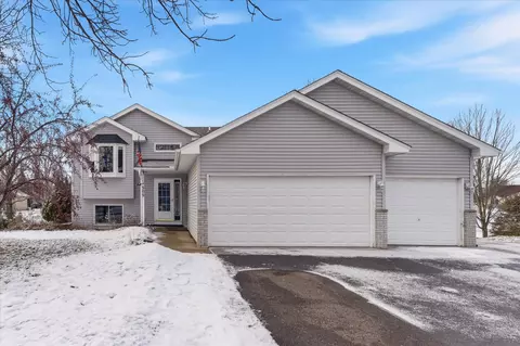 505 5th Avenue Ct SW, Isanti, MN 55040