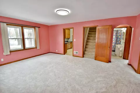 Living - 1045 33rd Ave N, Saint Cloud, MN 56303 photo 5 of 5