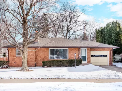 1072 Delaware Ave, West Saint Paul, MN 55118
