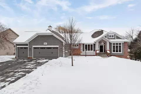 8830 Wedgemere Dr, Victoria, MN 55386