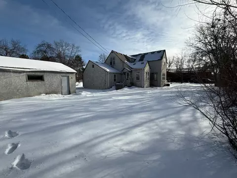 Exterior - 209 Park Ave W, Pine River, MN 56474 photo 4 of 5