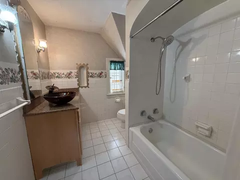 Bath - 209 Park Ave W, Pine River, MN 56474 photo 2 of 2