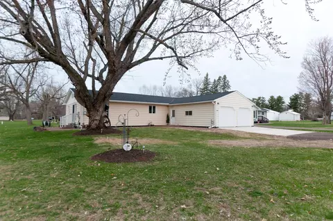 2254 20 12 St, Rice Lake, WI 54868