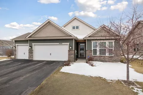 1900 Meridian Curv, Carver, MN 55315