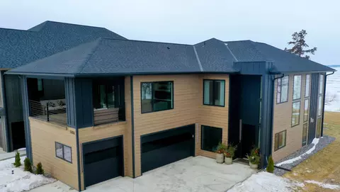 11616 Indian Beach Rd, Spicer, MN 56288