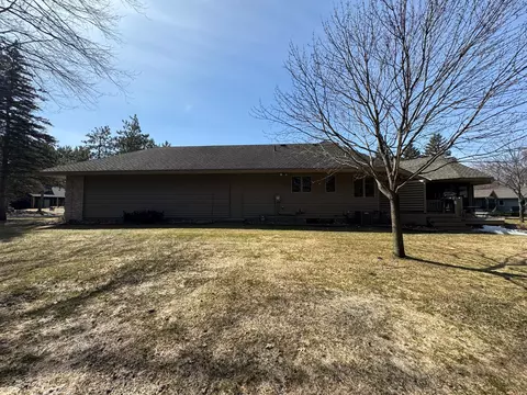 Exterior - 3161 Blackheath Dr, Saint Cloud, MN 56301 photo 13 of 16