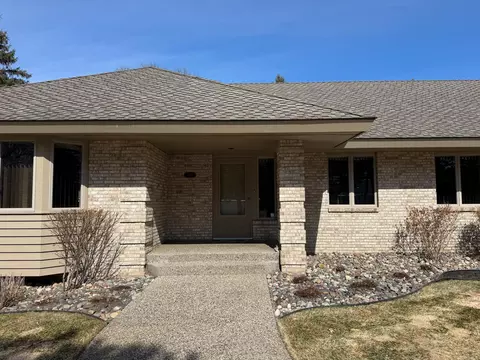 Exterior - 3161 Blackheath Dr, Saint Cloud, MN 56301 photo 2 of 16