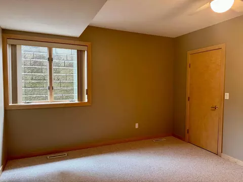 Bedroom - 3161 Blackheath Dr, Saint Cloud, MN 56301 photo 7 of 7