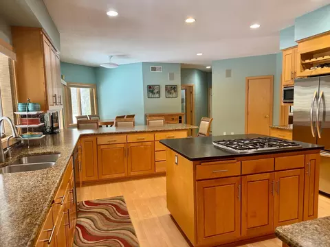 Kitchen - 3161 Blackheath Dr, Saint Cloud, MN 56301 photo 4 of 10