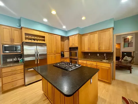 Kitchen - 3161 Blackheath Dr, Saint Cloud, MN 56301 photo 3 of 10
