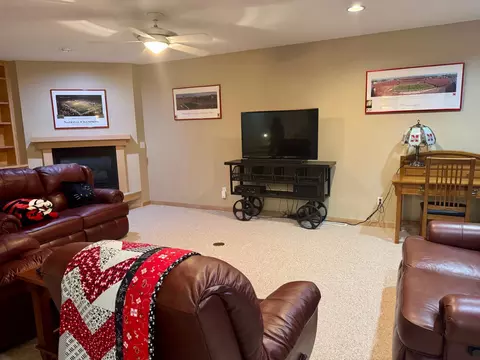 Living - 3161 Blackheath Dr, Saint Cloud, MN 56301 photo 4 of 6
