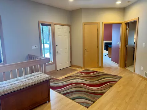 Entry Way - 3161 Blackheath Dr, Saint Cloud, MN 56301 photo 2 of 12