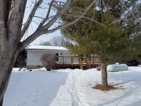 Exterior - 1584 Devils Lake Dr, Mora, MN 55051 photo 2 of 2
