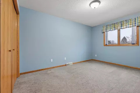 5860 Rolling Ridge Rd, Saint Cloud, MN 56303 photo 10
