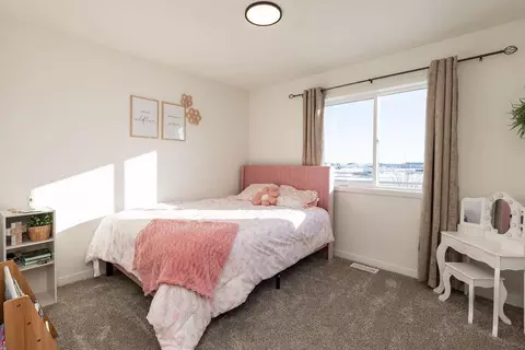 Bedroom - 102 Lindsey Ct, Mapleton, ND 58059 photo 2 of 5