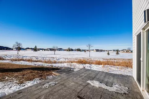 Exterior - 102 Lindsey Ct, Mapleton, ND 58059 photo 5 of 5