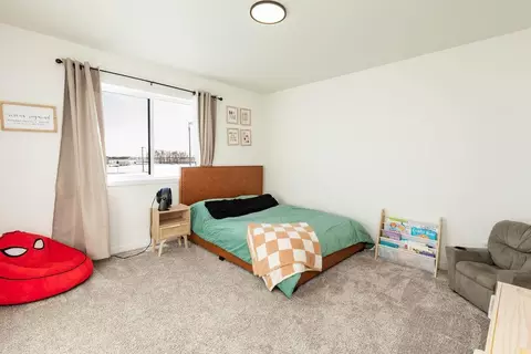 Bedroom - 102 Lindsey Ct, Mapleton, ND 58059 photo 3 of 5