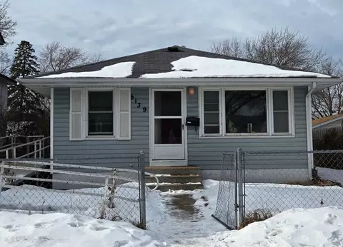 5139 James Ave N, Minneapolis, MN 55430