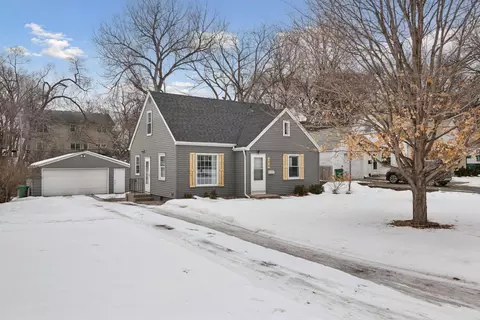 2820 Maryland Ave S, Saint Louis Park, MN 55426