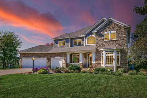 6848 Omar Avenue Ct S, Hastings, MN 55033