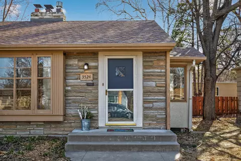 3524 Abbott Ave N, Robbinsdale, MN 55422