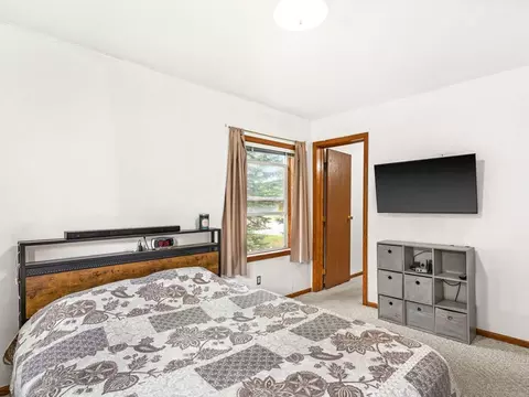 Bedroom - 63 S Elder Dr, Duluth, MN 55810 photo 3 of 4