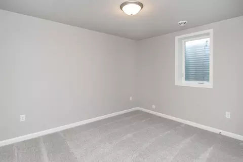 Bedroom - 6826 Thomas St, Horace, ND 58047 photo 9 of 11