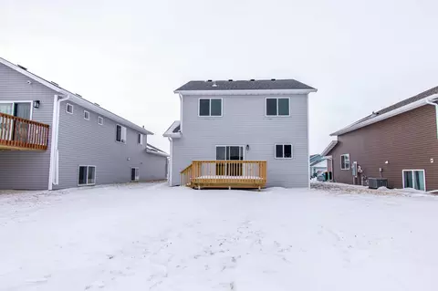 Exterior - 6826 Thomas St, Horace, ND 58047 photo 4 of 5