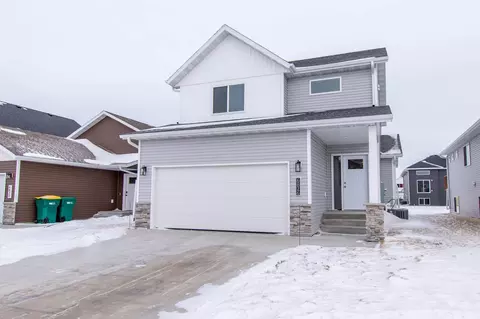 Exterior - 6826 Thomas St, Horace, ND 58047 photo 2 of 5