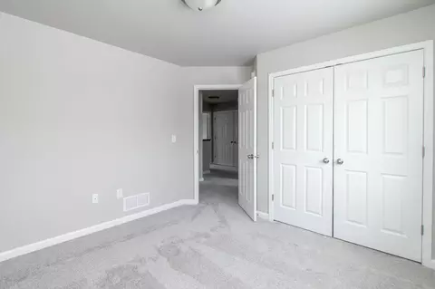 Bedroom - 6826 Thomas St, Horace, ND 58047 photo 8 of 11