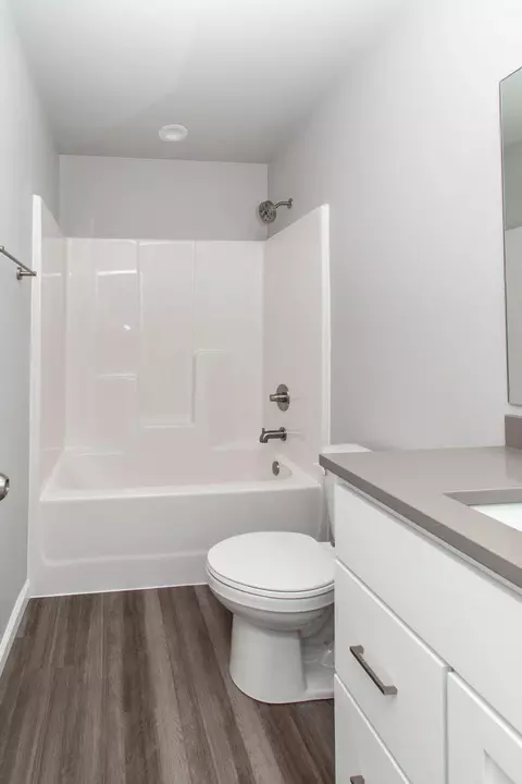 Bath - 6826 Thomas St, Horace, ND 58047 photo 4 of 7
