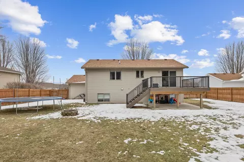 Exterior - 5 6th Ave SE, Elgin, MN 55932 photo 5 of 11