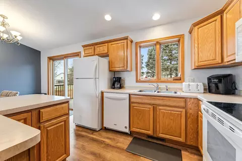 Kitchen - 5 6th Ave SE, Elgin, MN 55932 photo 2 of 4