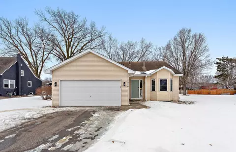2524 131st Ave NW, Coon Rapids, MN 55448